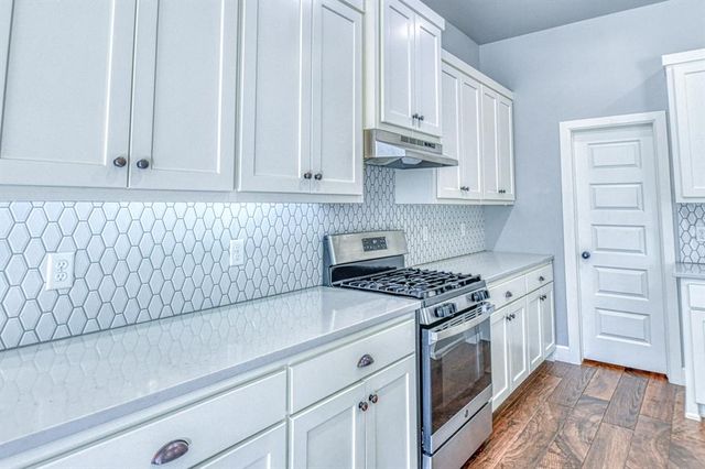 18726 Marbella Lane, Harrah, OK 73045