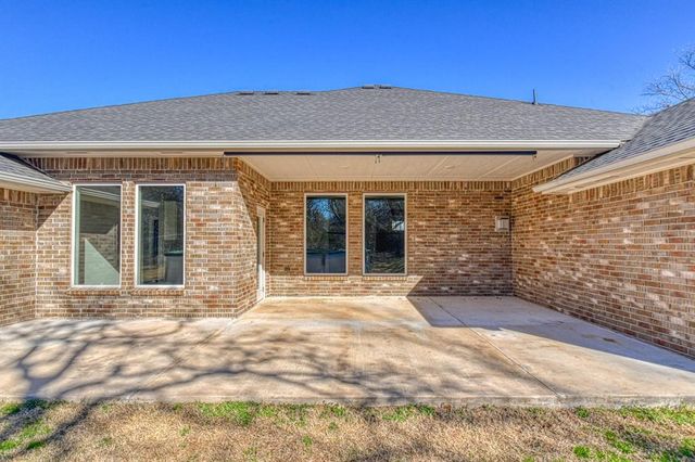 18726 Marbella Lane, Harrah, OK 73045