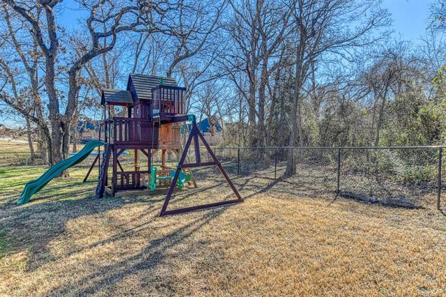 18726 Marbella Lane, Harrah, OK 73045