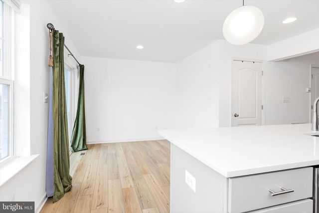 18 NEEDLE CT, Bunker Hill, WV 25413