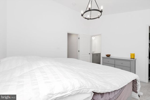 18 NEEDLE CT, Bunker Hill, WV 25413