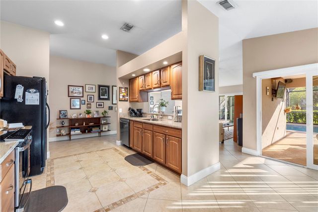 4229 BARRET AVENUE, Plant City, FL 33566