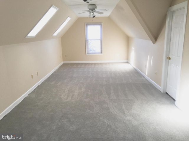 16405 EQUESTRIAN LN, Rockville, MD 20855