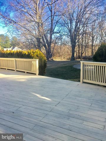 16405 EQUESTRIAN LN, Rockville, MD 20855