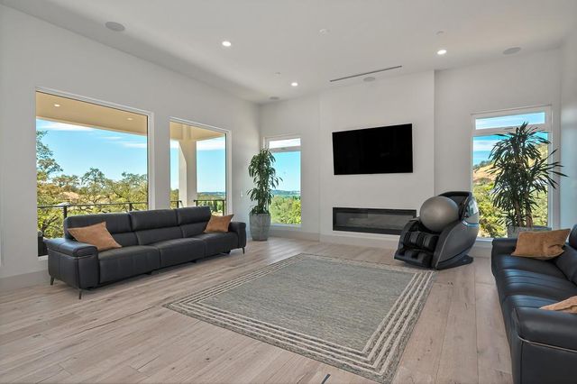 1062 Via Treviso, El Dorado Hills, CA 95762