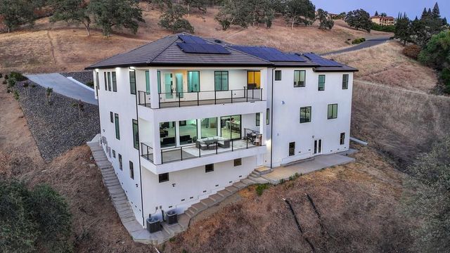 1062 Via Treviso, El Dorado Hills, CA 95762