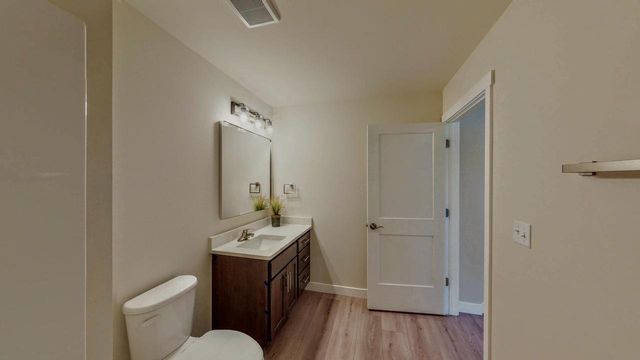 204 Settlers DRIVE, Jefferson, WI 53549