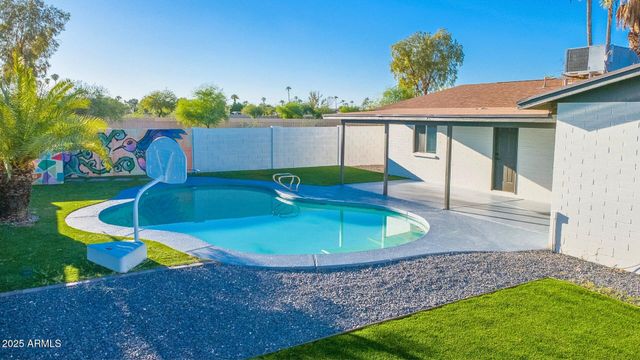 3401 E ALTADENA Avenue, Phoenix, AZ 85028