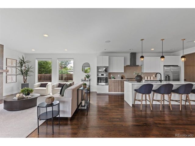 3083 S Cherry Way, Denver, CO 80222