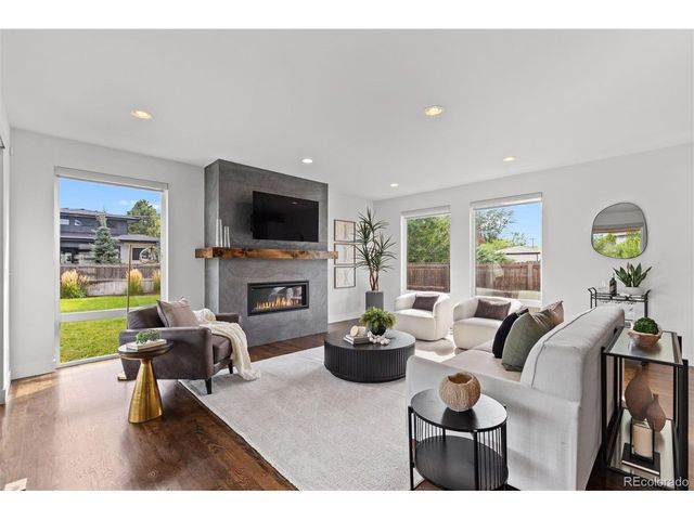 3083 S Cherry Way, Denver, CO 80222