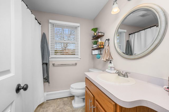 172 Skunknet Road, Centerville, MA 02632