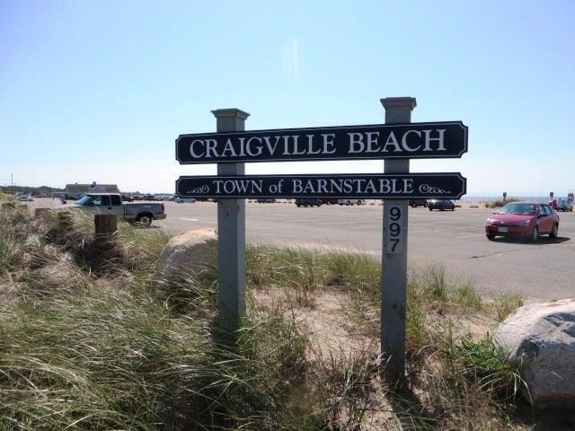 172 Skunknet Road, Centerville, MA 02632