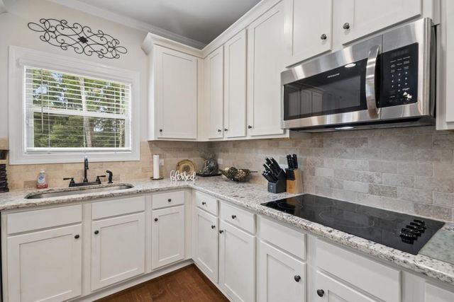 269 Baumgard Way, Locust Grove, GA 30248