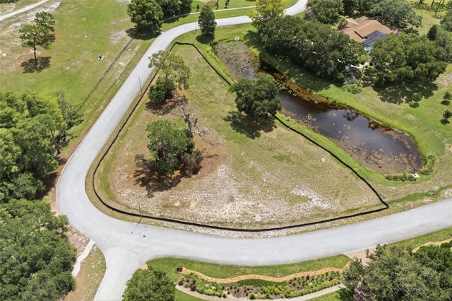 520 AUSTIN DRIVE, Tarpon Springs, FL 34688