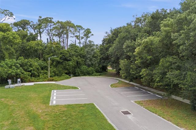 520 AUSTIN DRIVE, Tarpon Springs, FL 34688