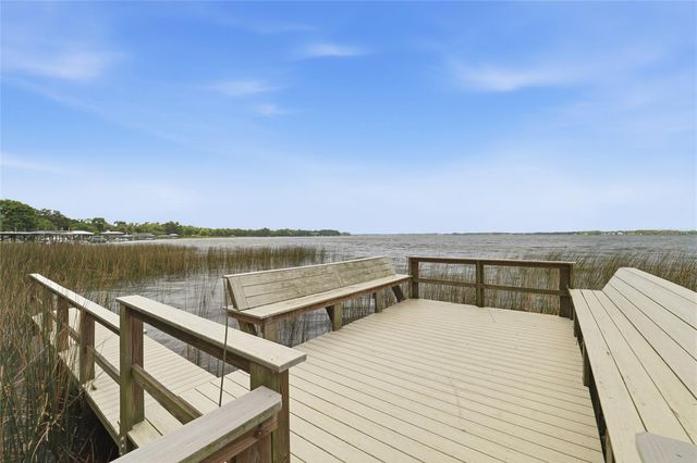 520 AUSTIN DRIVE, Tarpon Springs, FL 34688