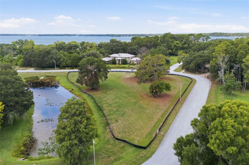 520 AUSTIN DRIVE, Tarpon Springs, FL 34688
