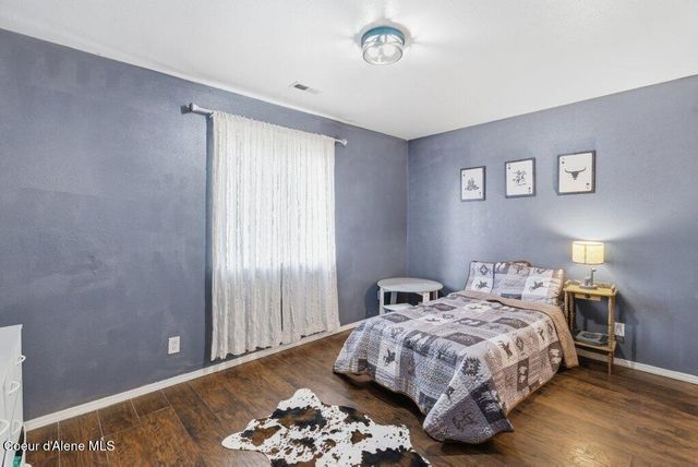 31720 N Barbara Ave, Spirit Lake, ID 83869