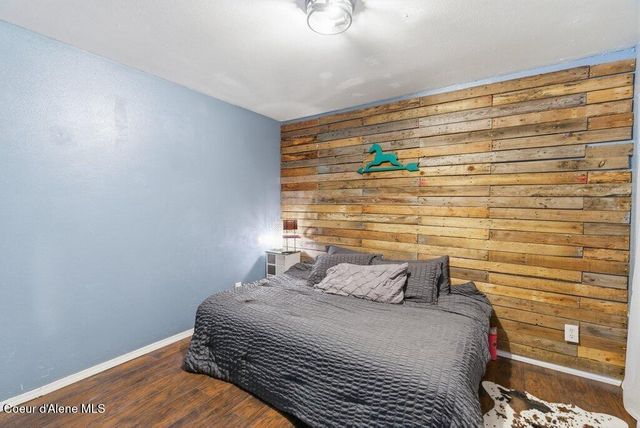 31720 N Barbara Ave, Spirit Lake, ID 83869