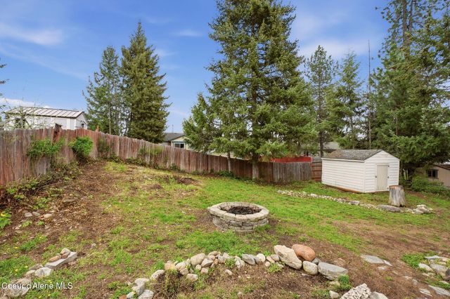 31720 N Barbara Ave, Spirit Lake, ID 83869