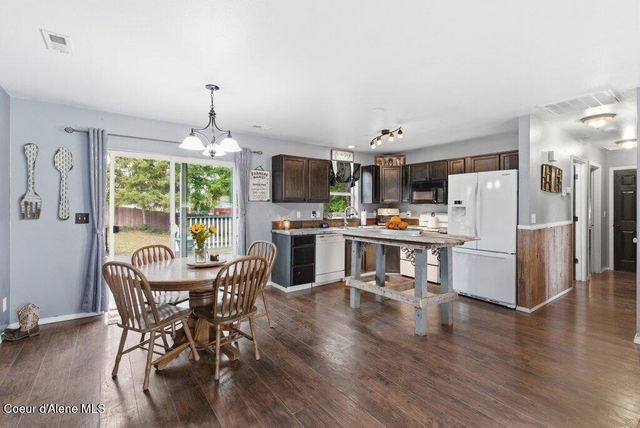 31720 N Barbara Ave, Spirit Lake, ID 83869