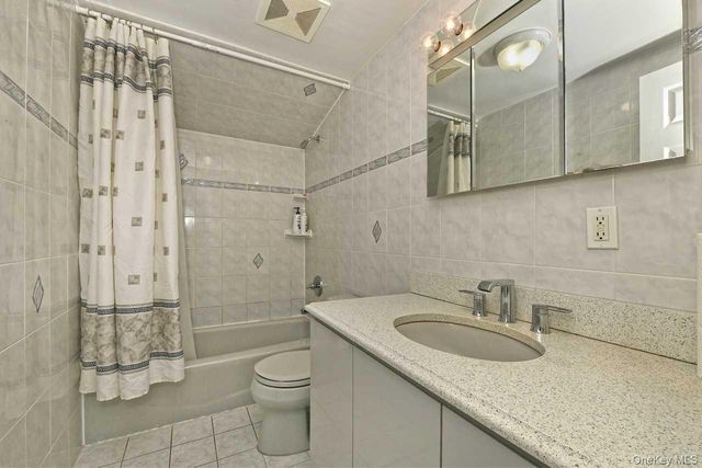 203 Saddle Lane, Levittown, NY 11756