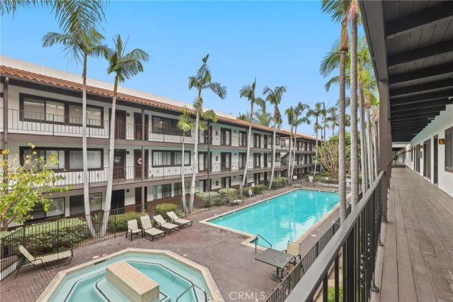 17200 Newhope Street 334, Fountain Valley, CA 92708