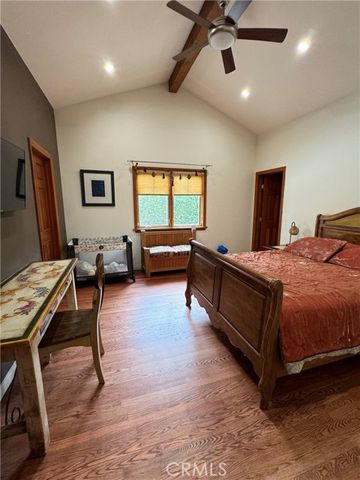 5329 Mecca Avenue, Tarzana (los Angeles), CA 91356