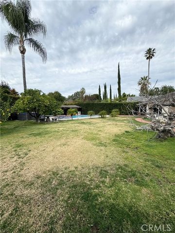 5329 Mecca Avenue, Tarzana (los Angeles), CA 91356
