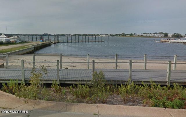 1236 Maplewood Road, Belmar, NJ 07719