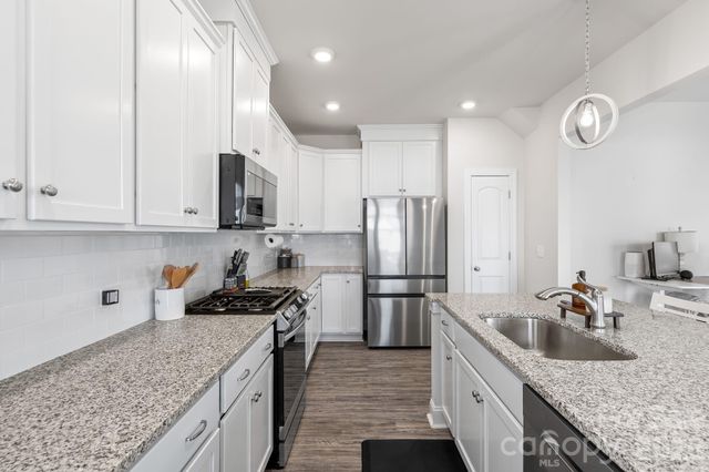 411 Hickory View Drive, Rock Hill, SC 29732
