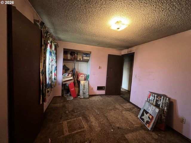 1917 Ne 226TH Ave, Fairview, OR 97024