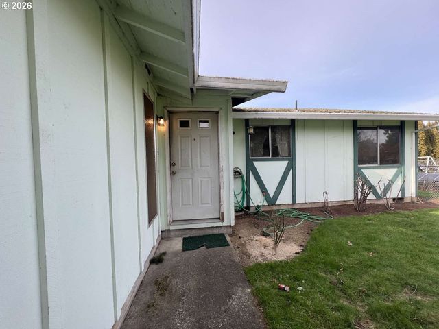 1917 Ne 226TH Ave, Fairview, OR 97024