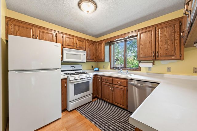 1810 Cedar Place, Buffalo, MN 55313