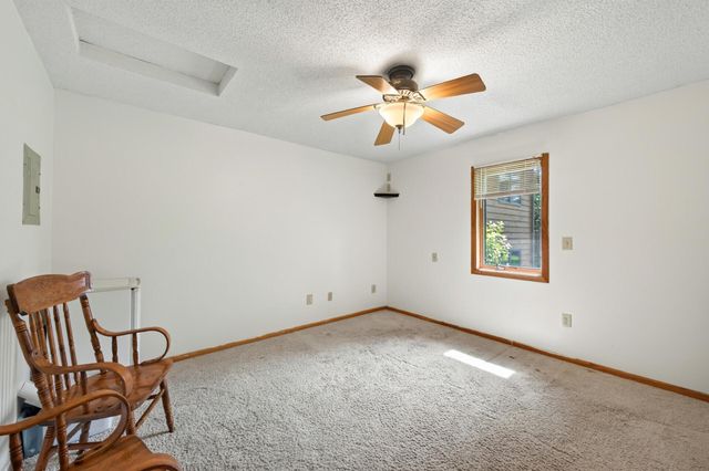 1810 Cedar Place, Buffalo, MN 55313