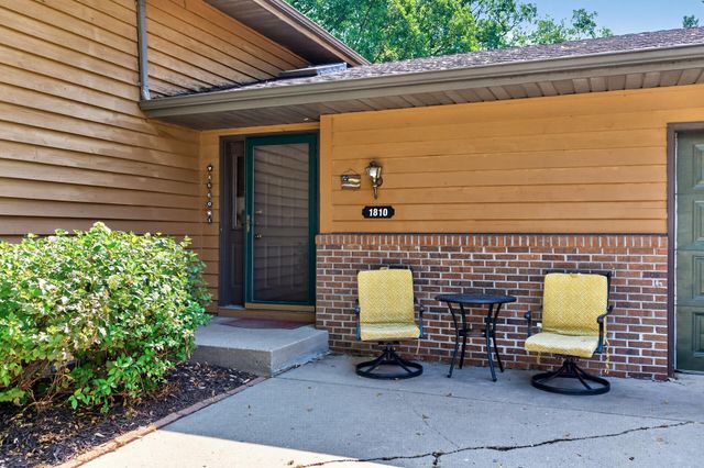 1810 Cedar Place, Buffalo, MN 55313