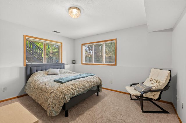 1810 Cedar Place, Buffalo, MN 55313