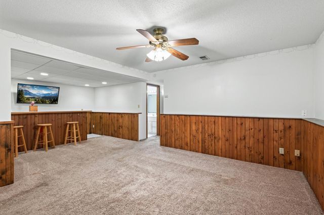 1810 Cedar Place, Buffalo, MN 55313