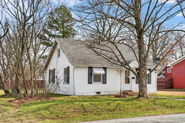 440 S White Oak Road, Marshfield, MO 65706