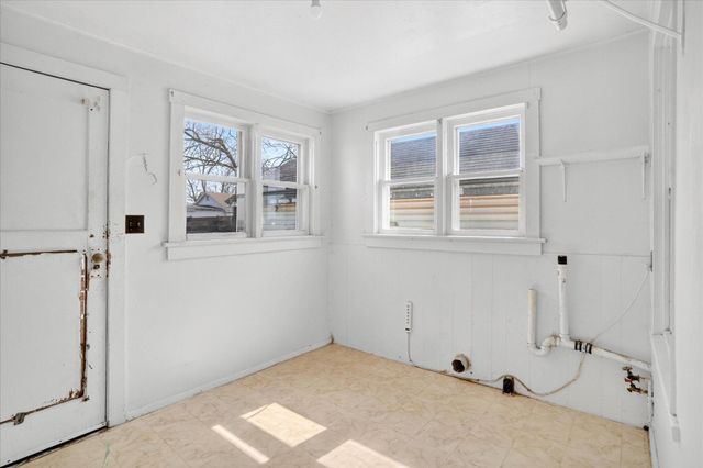 440 S White Oak Road, Marshfield, MO 65706