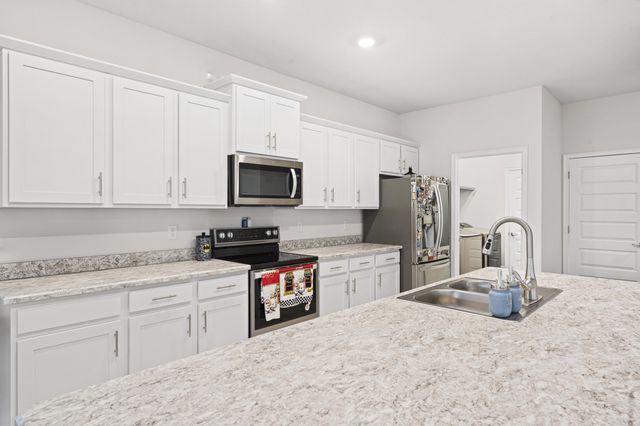 692 NE Turtleback Trail, Port St. Lucie, Port St Lucie, FL 34983