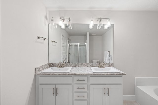 692 NE Turtleback Trail, Port St. Lucie, Port St Lucie, FL 34983