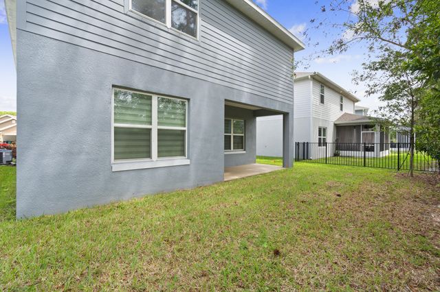 692 NE Turtleback Trail, Port St. Lucie, Port St Lucie, FL 34983