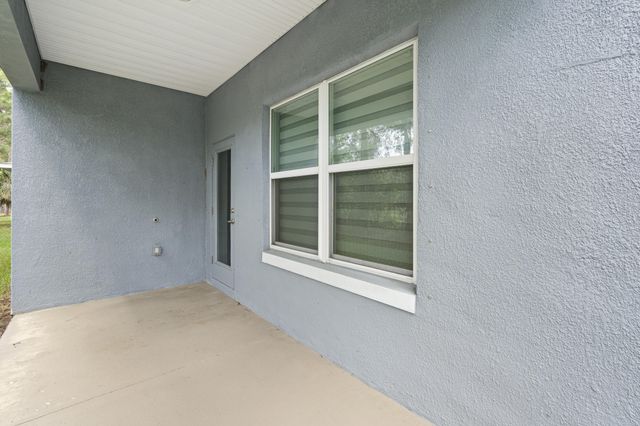 692 NE Turtleback Trail, Port St. Lucie, Port St Lucie, FL 34983
