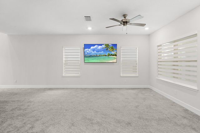 692 NE Turtleback Trail, Port St. Lucie, Port St Lucie, FL 34983