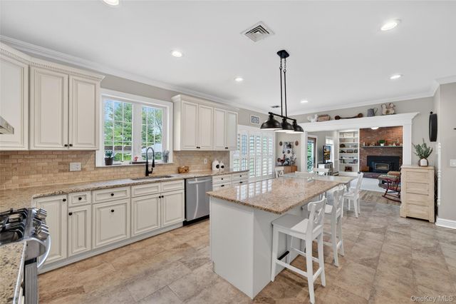 31 Horizon Farms Drive, Warwick, NY 10990