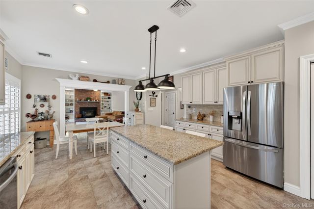 31 Horizon Farms Drive, Warwick, NY 10990