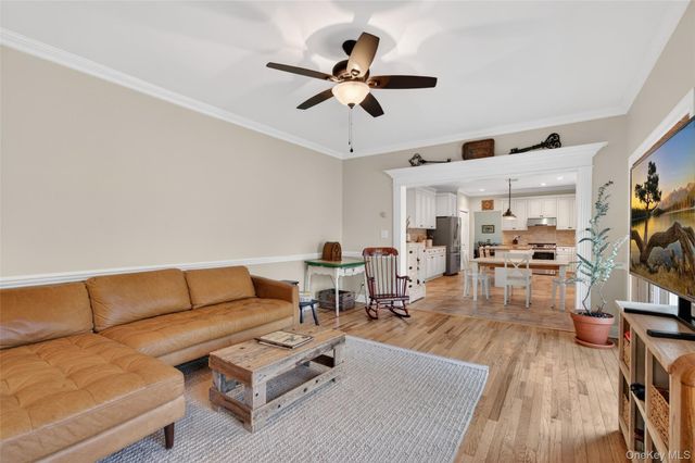 31 Horizon Farms Drive, Warwick, NY 10990