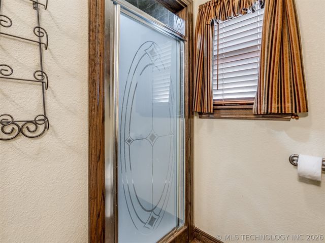 416627 Lakeside, Checotah, OK 74426