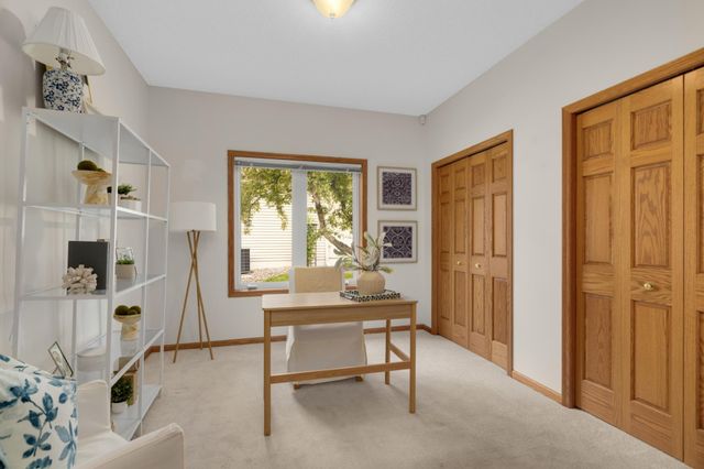 19134 Inndale Drive, Lakeville, MN 55044